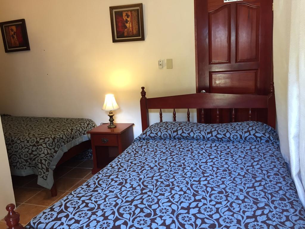 Panchos Villas Кей-Колкер Номер фото
